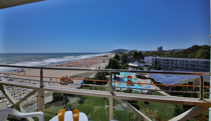 KALIAKRA_BEACH_ALBENA_BULGARIA_AIR_TOUR_TRAVEL 